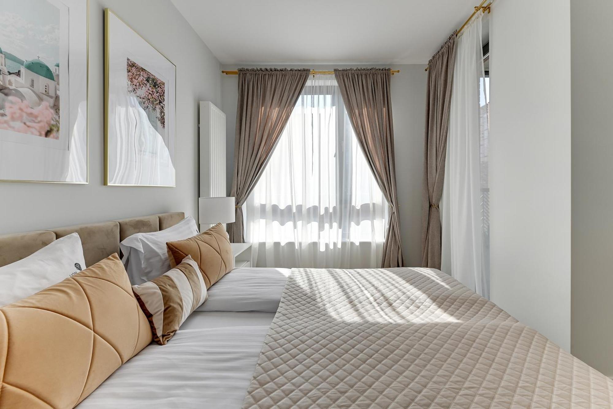 Scala City Center Magic Apartments With Parking By Lion Apartments Gdansk Exterior photo