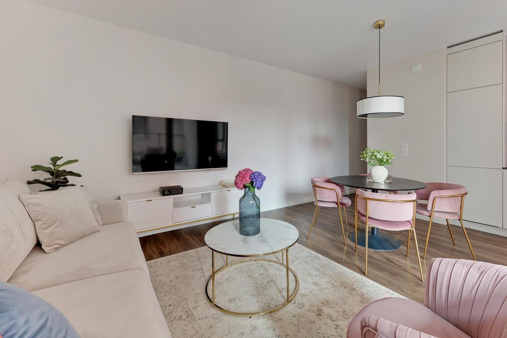 Scala City Center Magic Apartments With Parking By Lion Apartments Gdansk Exterior photo